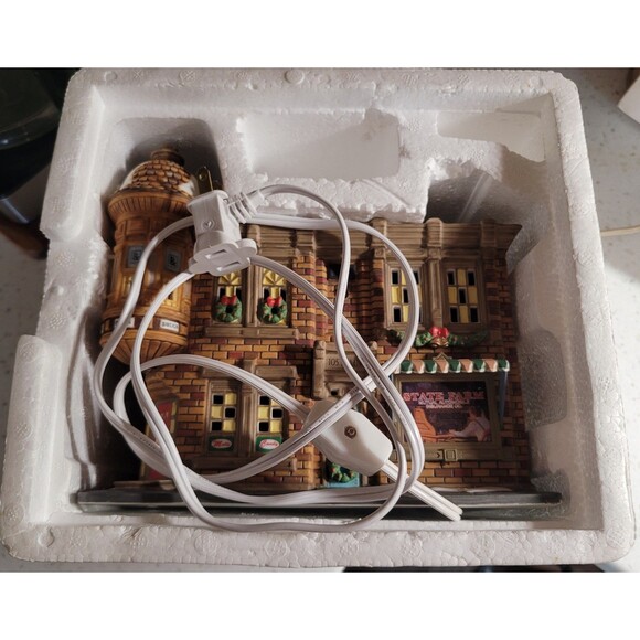 Department 56 Main Street Memories State Farm 75 Anniversary Village House - Picture 7 of 9